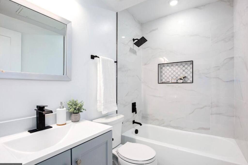 Amazing Capital Hill Apt , Step Away Gym, Shopping Washington Exteriér fotografie